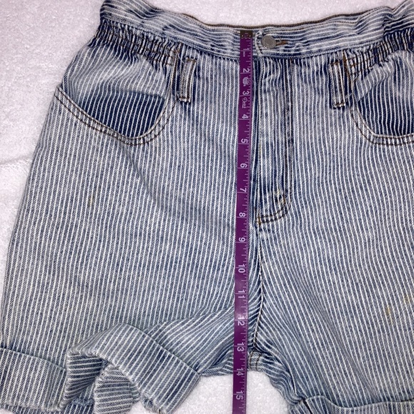 Vintage jordache acid washed distressed high waisted engineer stripe shorts 9/10 - Picture 6 of 9